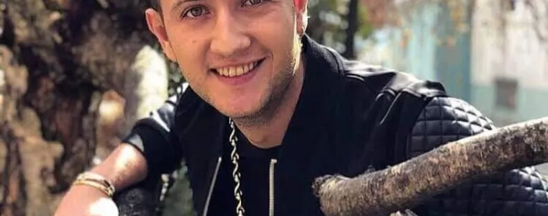 Elképesztően jóképű srác Peter Srámek testvére! - Fotó