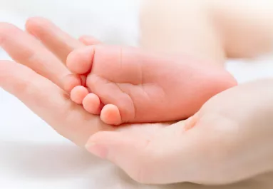 Tavaly szült - második gyermekét várja a csinos magyar műsorvezető! - Fotó