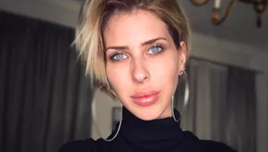 Kim Kardashian lett Cinthya Dictatorból - záporoznak a like-ok! - Fotók