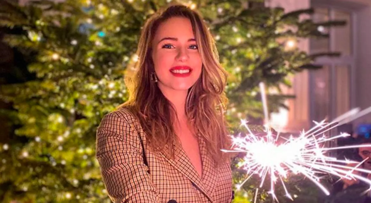 Egy igazi nő megmutatta az igazi fenekét! - Fotók