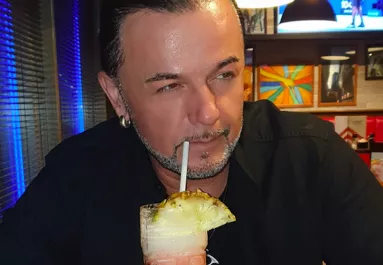 Kozso balesetet szenvedett - autójával ütközött!