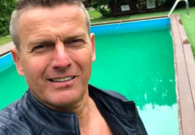 Most érkezett: ismét autóbalesetet szenvedett Rékasi Károly!