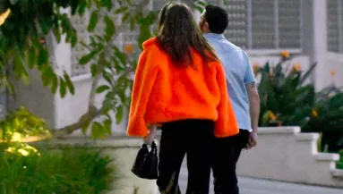 Kínos fotók! Emiatt a magyar modell miatt ért véget a hollywood-i sztárpár kapcsolata! - Fotók