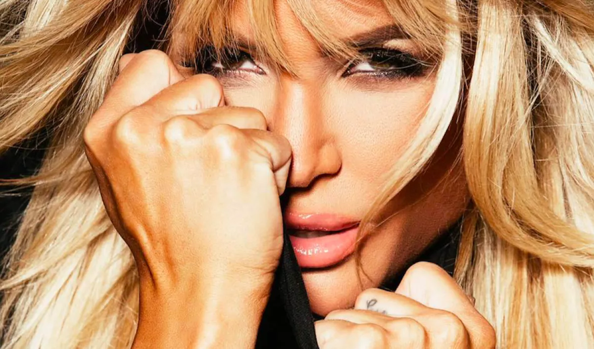 Felrobbantotta a netet Zimány Linda smink nélküli képe - Mutatjuk