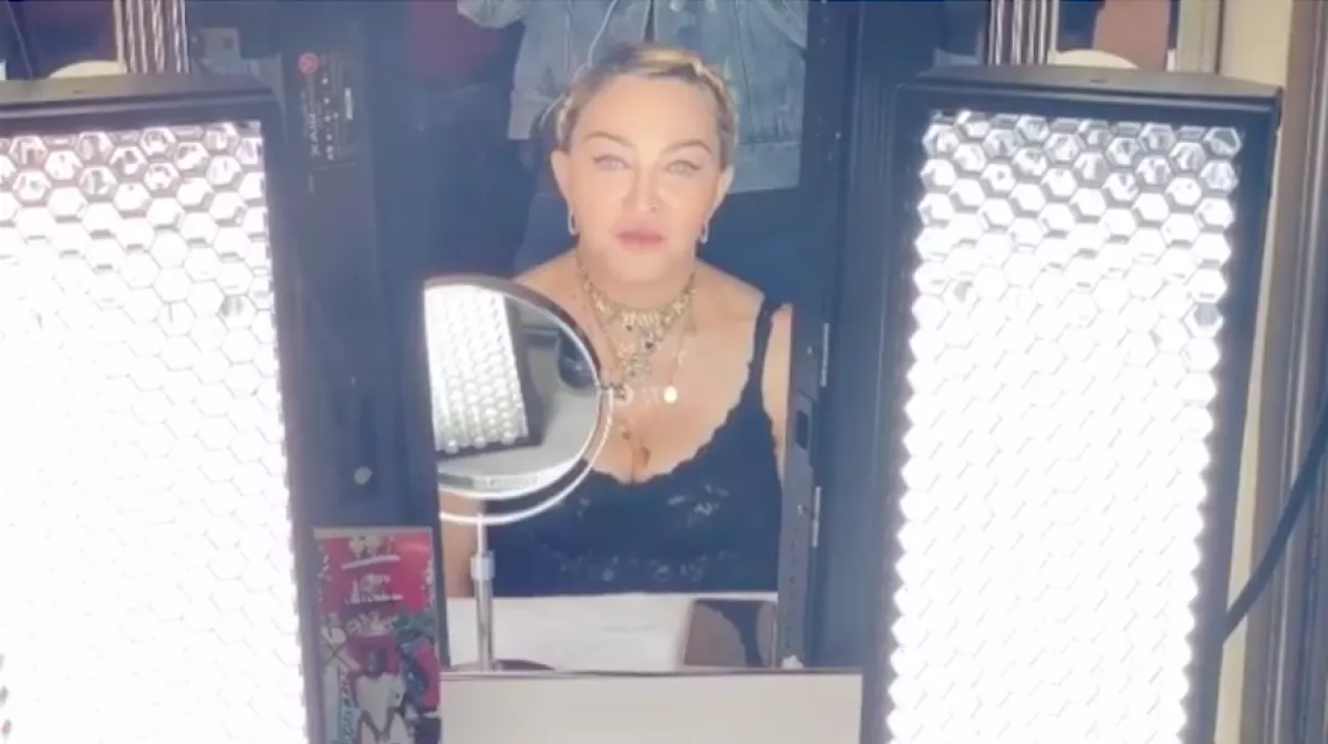 Nyilvános videóban tett ajánlatot Meghan-éknak Madonna! 