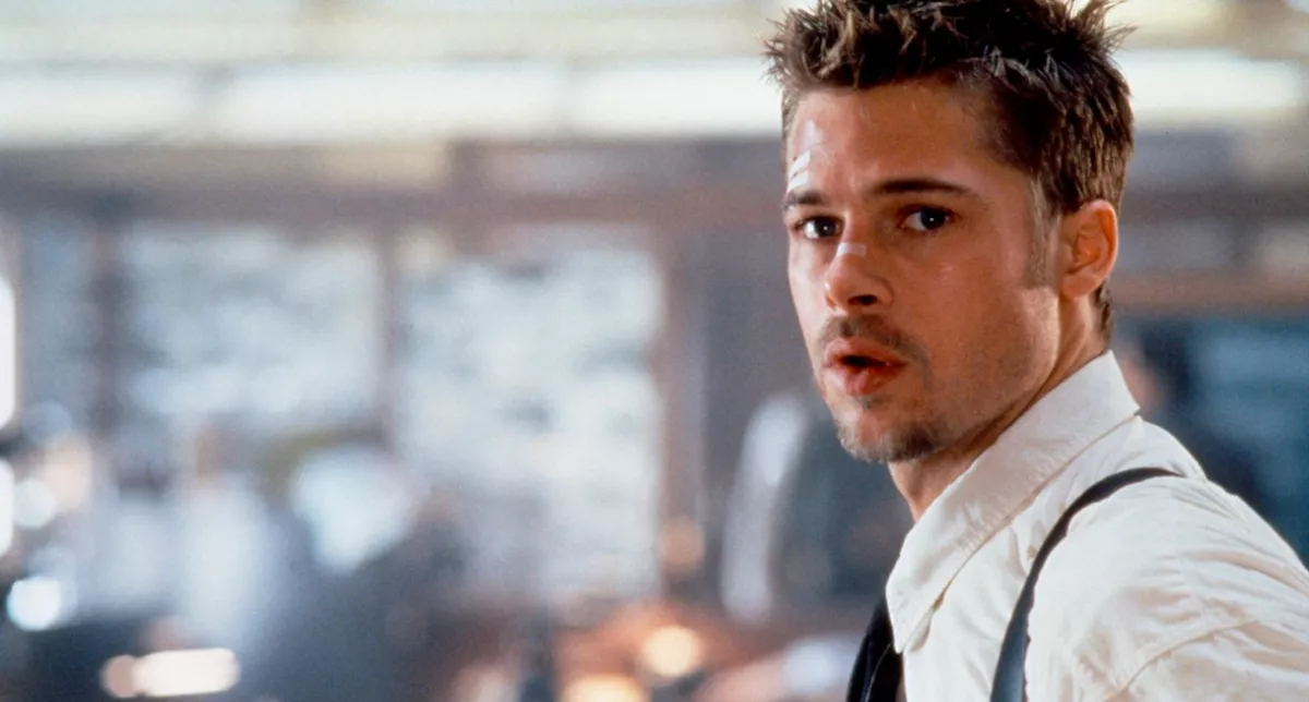 Megél belőle - Szexi építőmunkás Brad Pitt hasonmása - Fotók