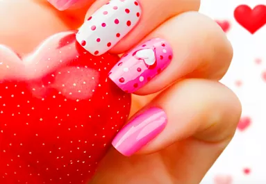Jó páran kiakadtak! Íme a Valentin-napi körömtrendek! - Fotók