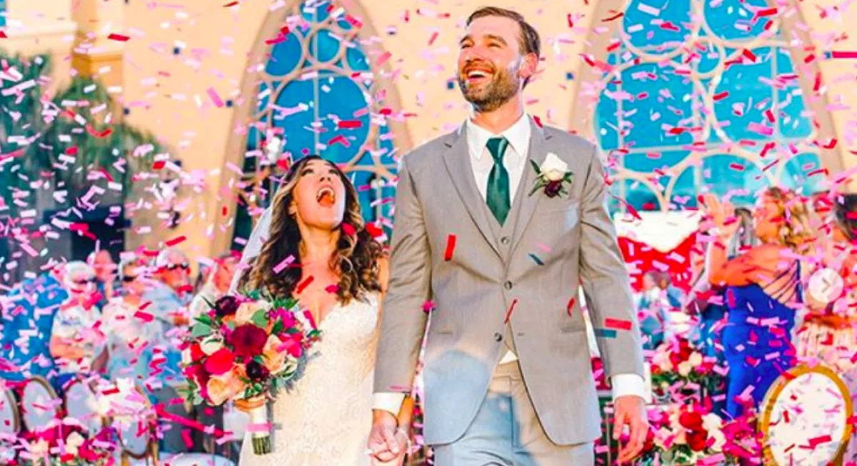 Ariel, Hófehérke, Pocahontas - itt a Disney esküvői ruha kollekciója! - Fotók