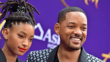 Kopaszra vágatta a haját Will Smith lánya - Videó