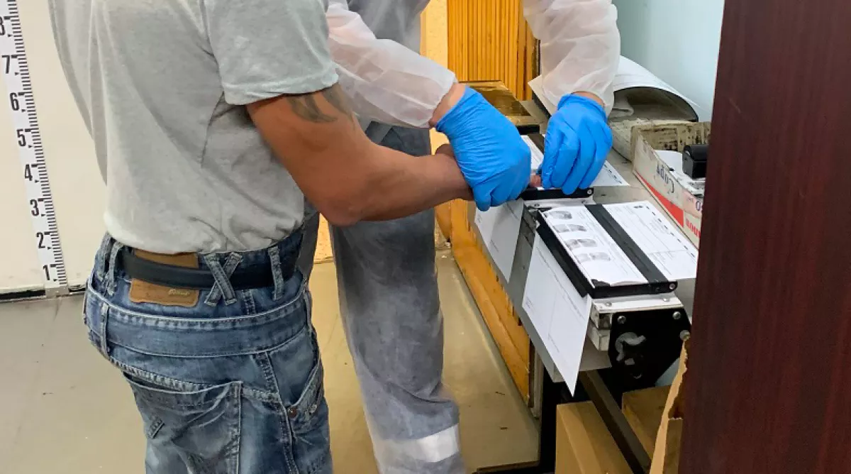 Hős! Puszta kézzel szállt szembe a késes betörővel az ócsai nő! - Fotók