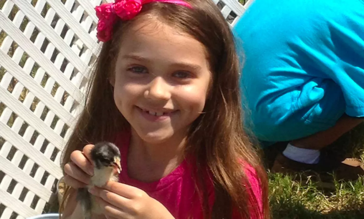 Hat év után találták meg az eltűnt kislányt - csontsoványan, egy szobában!