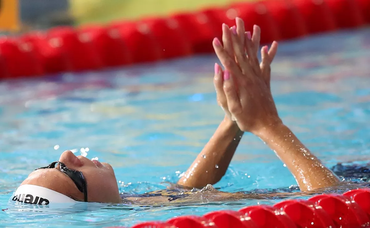 Már 16 magyar úszó koronatesztje pozitív!