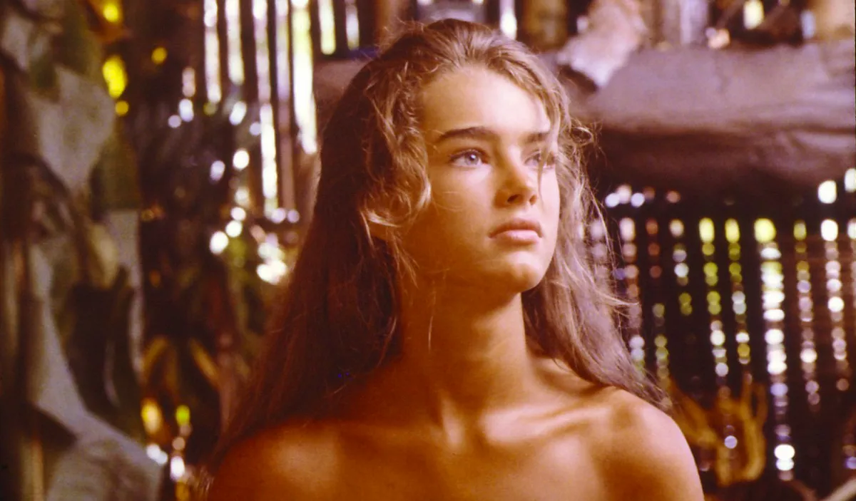 55 évesen vetkőzött bikinire A kék lagúna gyereksztárja! Leesik az állad - Fotók