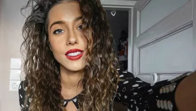 Hátborzongató képet posztolt Rubint Rella! Sokan beleszédülnek - Fotók