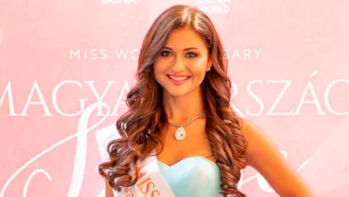 Nyolc évig készült, hogy királynő lehessen - Férjhez megy Lilla! - Fotók