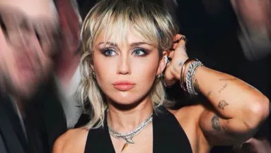 Erre a bombázóra cserélték Miley Cyrust? Ide költözik a botrányhős - Fotók