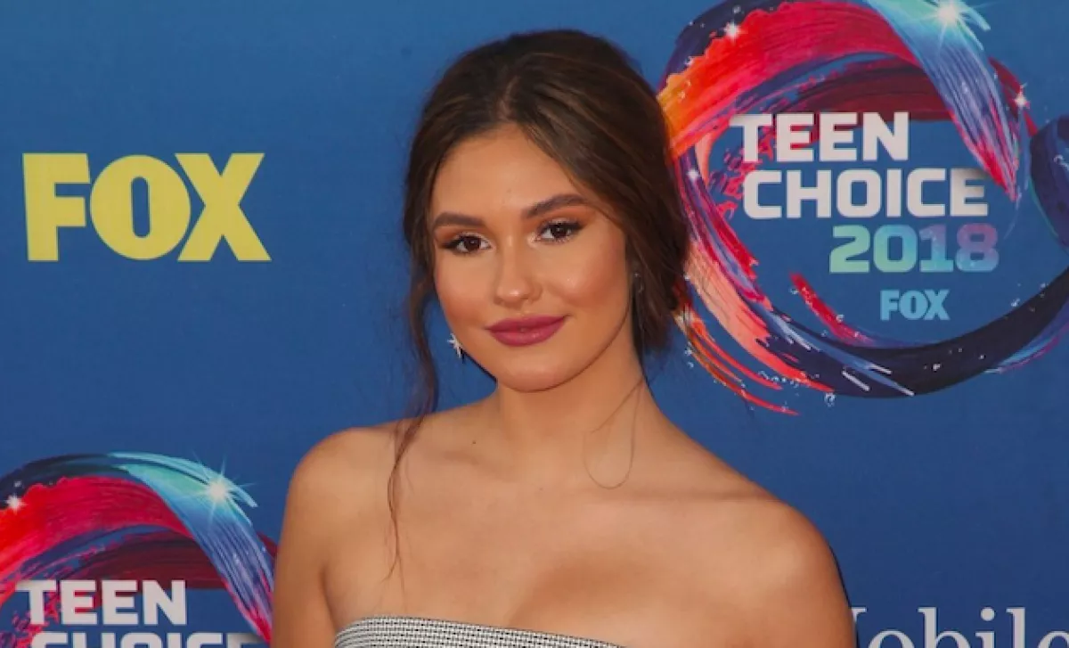 Letartóztatták a Disney 20 éves színésznőjét! Durva, mit tett - Fotók