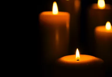 Gyászol Péter Szabó Szilvi és a NOX