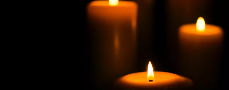 Gyászol Péter Szabó Szilvi és a NOX