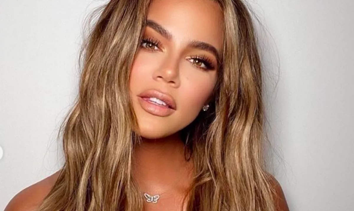 Überciki! Tévéműsorból derült ki: Khloe Kardashian nem így néz ki valójában! - Fotók