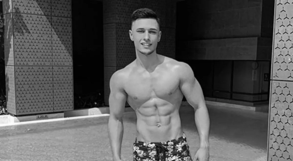 Rendőrök lőtték le a 23 éves influenszert - Apja egy videóval bizonyítaná fia igazát!