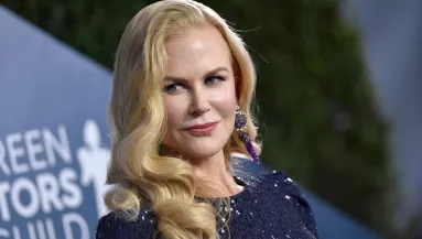 Buszmegállóban fotózták le Nicole Kidman lányát - megdöbbent a világ! - Fotók