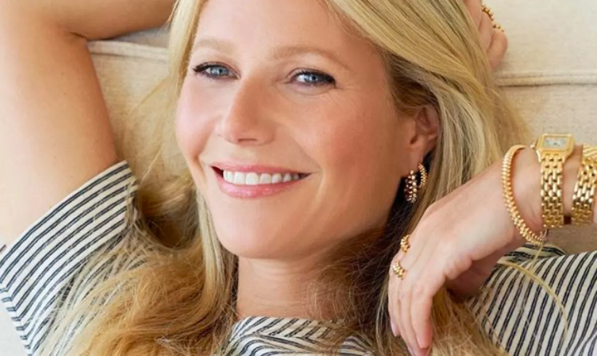 Meztelen képet posztolt 48. születésnapján Gwyneth Paltrow! - Fotó