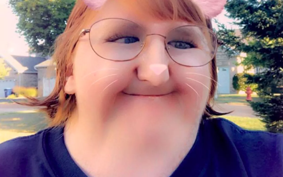 Ne szelfizz, mert csúnya vagy! - kérték a trollok, azóta minden nap posztol ez a nő - Fotók