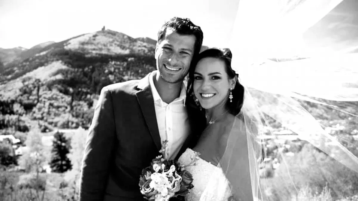 Október 1-jén egy álomesküvőn keltek egybe, pár nappal később mindketten meghaltak!