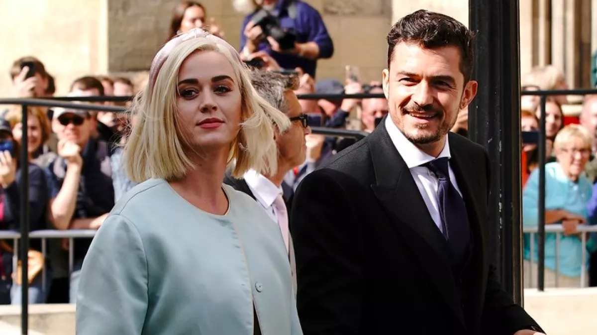 FOTÓK: zsebből kifizettek 2 milliárdot a kisgyermekes Katy Perryék - Új életet kezdenek!