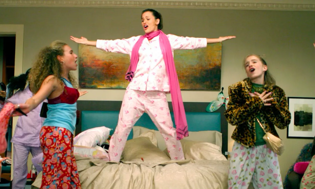 Bombanő lett a Hirtelen 30 kis Jenna-jából - fehérneműs képeket posztol! - Fotók