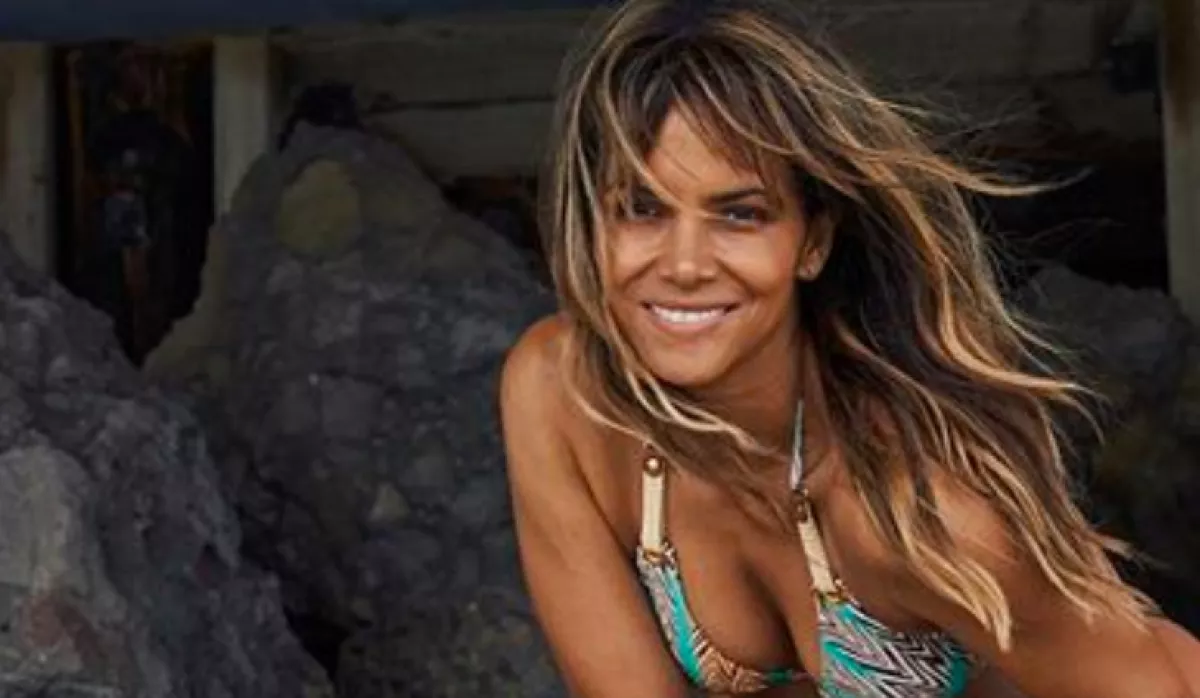 ÁLOMPÁR: Végre képek is bizonyítják, milyen tökéletes pár Halle Berry és kedvese!