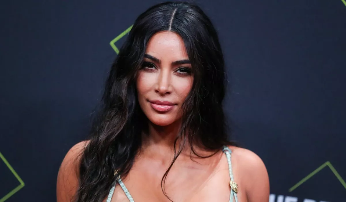 FOTÓK: 400 milliót költött, hogy Kim Kardashianra hasonlítson! Szerinted sikerült?