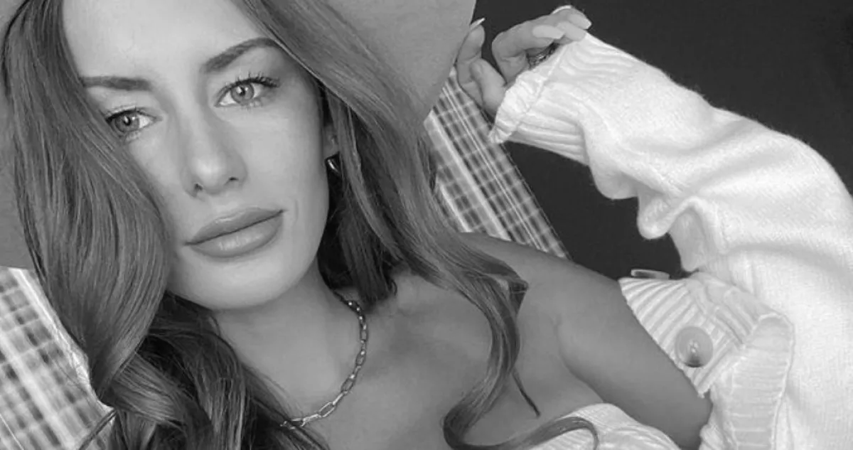 BORZALOM: egy út szélén találták holtan a 26 éves influenszert! - Fotók