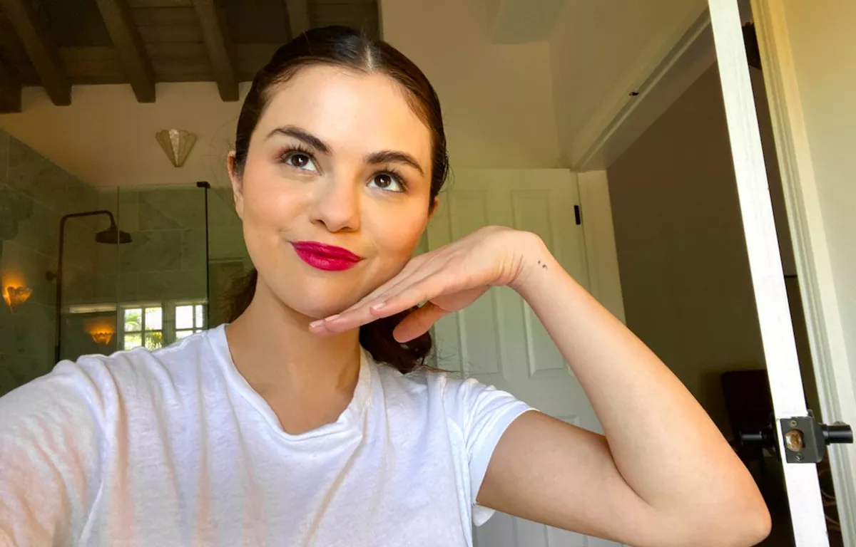 BIZARR, HA EZ IGAZ: nem akárkivel randizgat Selena Gomez! - Fotók