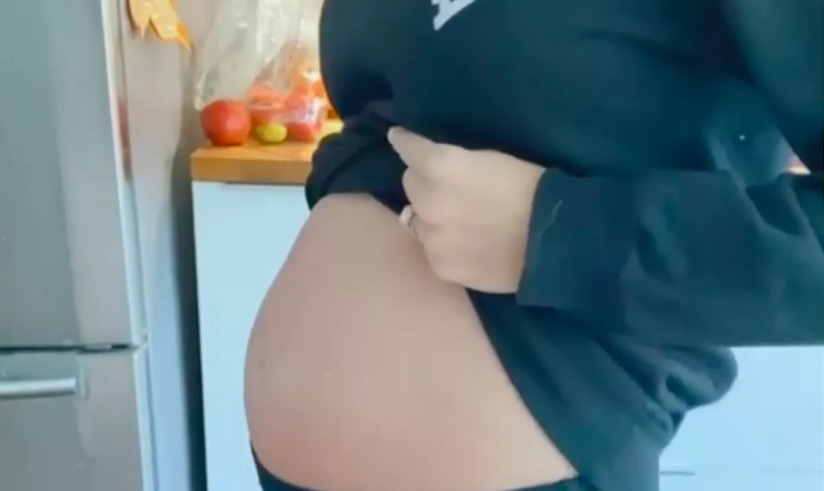 Az Instagramon osztotta meg az Alkonyat sztárja, gyermeke születik!