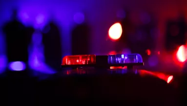 BRÉKING! Letartóztatták a 25 éves énekesnőt - lelőtte a párját? - Fotók