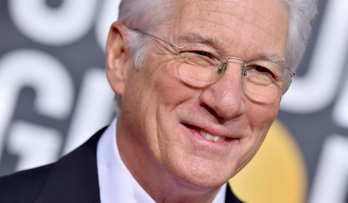 VÉGRE MEGMUTATTÁK: ilyen nagy már a 71 éves Richard Gere kisfia!  - Fotók