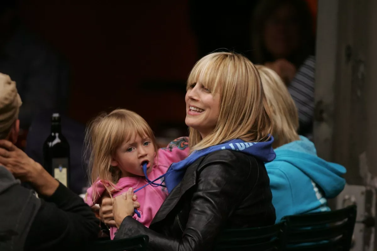 VOGUE: Címlapon mutatta meg Heidi Klum, hogy néz ki a 16 éves lánya! - Fotók