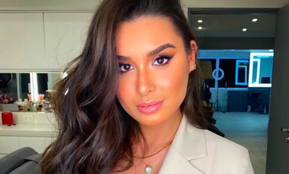 MEGRÁZÓ FOTÓK: kiposztolta magát ez az Insta-sztár, miután elgázolta egy teherautó!