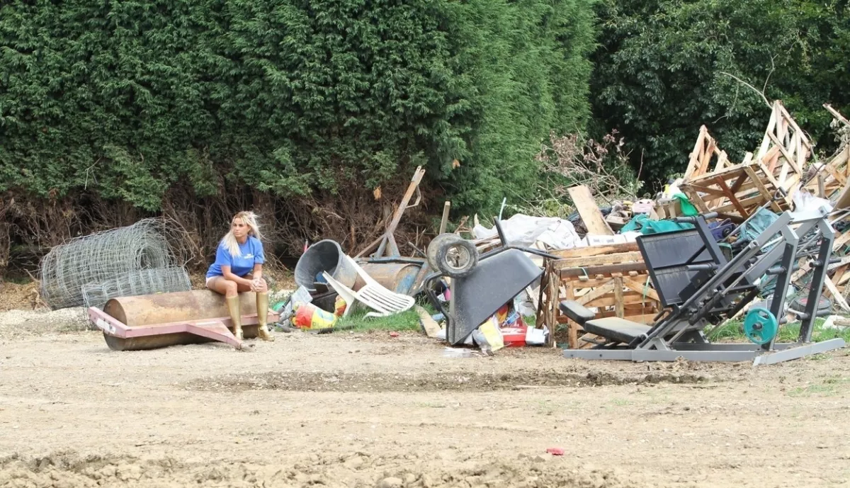 GYOMORFORGATÓ: szeméttelep lett a szexi modell albérlete - a patkányok is felbukkantak! - Fotók