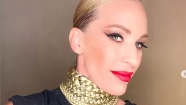 MERÉSZ: félmeztelen képet posztolt Pásztor Anna! - Fotók