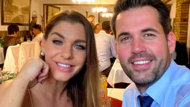 ESKÜVŐI KÉPEK: formabontó overallban ment férjhez Dér Heni! 