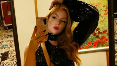 - 17 KG: Tolvai Reni bőrszerkóban, dominaként villantott! - Fotók