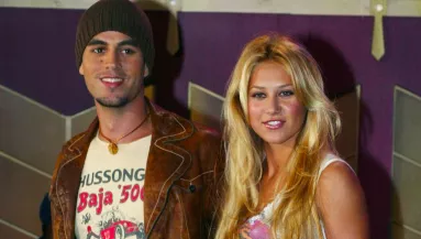 ELOLVADUNK: Egyéves lett Enrique Iglesias-ék kislánya - Megmutatták Mary-t - Fotók