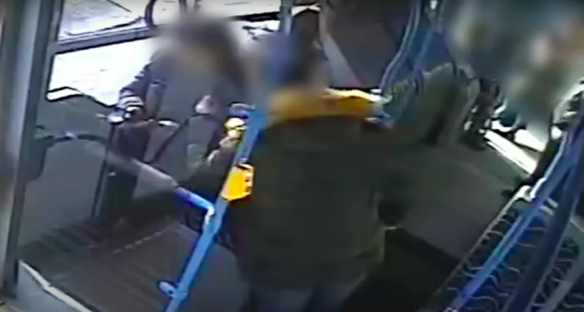 MEGRÁZÓ FELVÉTEL A TÁMADÁSRÓL - Elfogták a csepeli késes támadót!