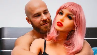 Csirketestű nővel csalta meg szexbaba feleségét a testépítő - válnak! - FOTÓK