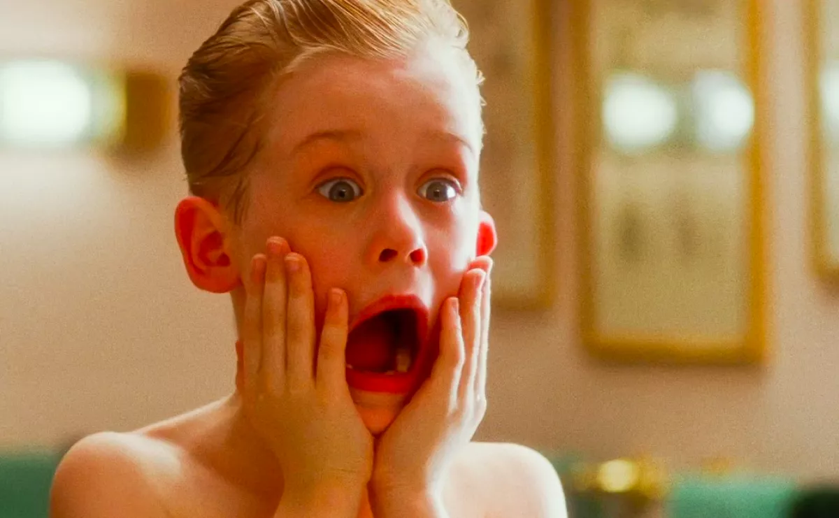 KEVIN, TE VAGY AZ? Pocakos, sápadt bácsi lett a 40 éves sztárból? - Fotók