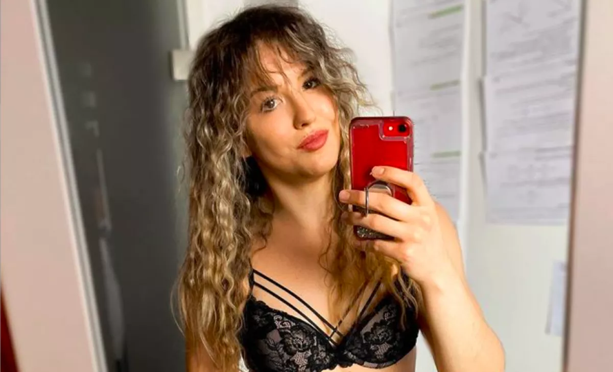 MEGRÁZÓ FELVÉTELEK: űrlény feje lett a horrorsérülése után a 23 éves lánynak! - Fotók