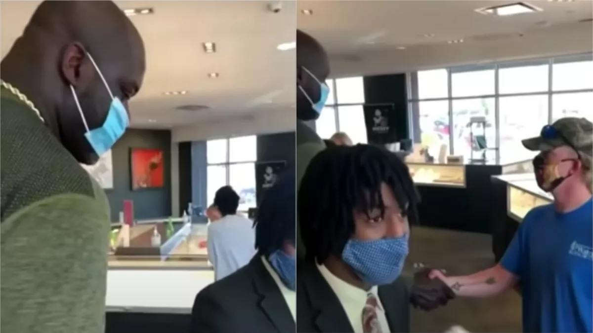 Kifizette a számlát a 216 centis kosársztár, amikor meglátta, mit vesz a férfi az ékszerboltban - Videó